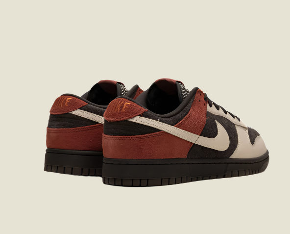 DUNK LOW "RED PANDA"