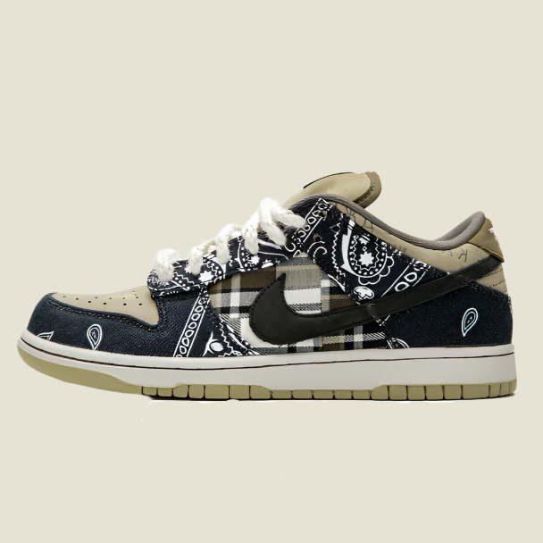 SB DUNK LOW X TRAVIS SCOTT