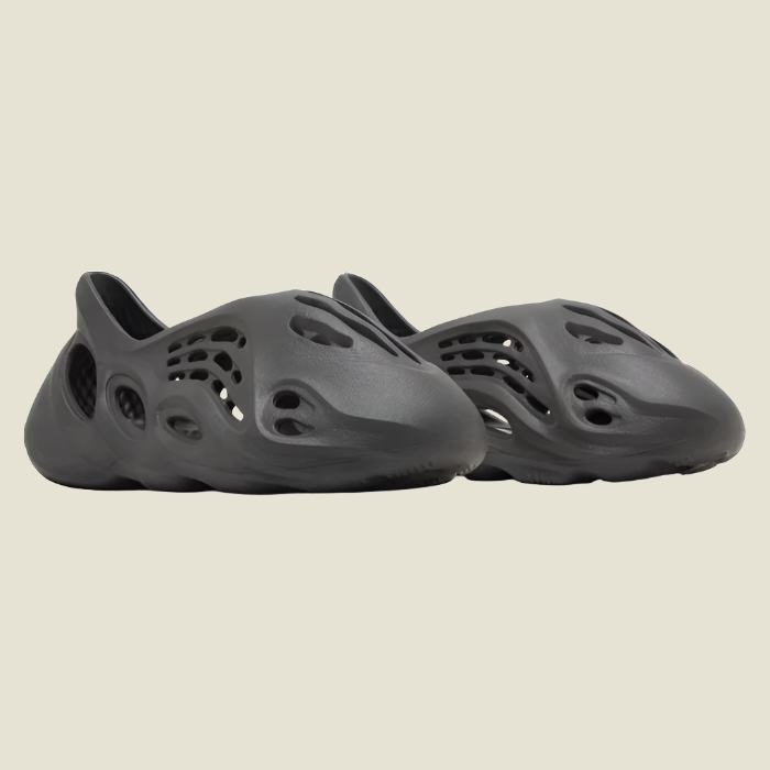 YEEZY FOAM RUNNER 'ONYX'