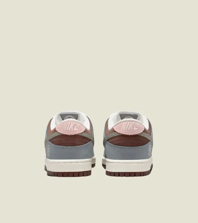 DUNK LOW SB X YUTO HORIGOME