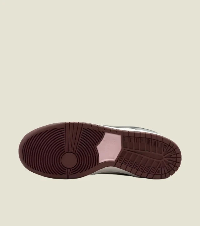 DUNK LOW SB X YUTO HORIGOME
