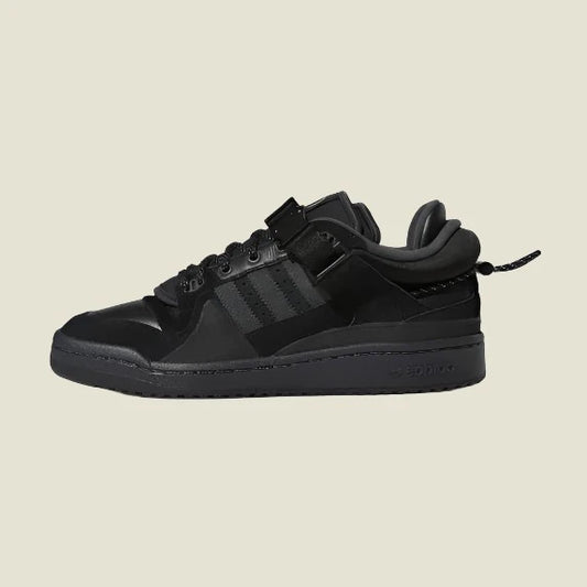 BAD BUNNY FORUM BUCKLE LOW 'BACK TO SCHOOL' 'BLACK'