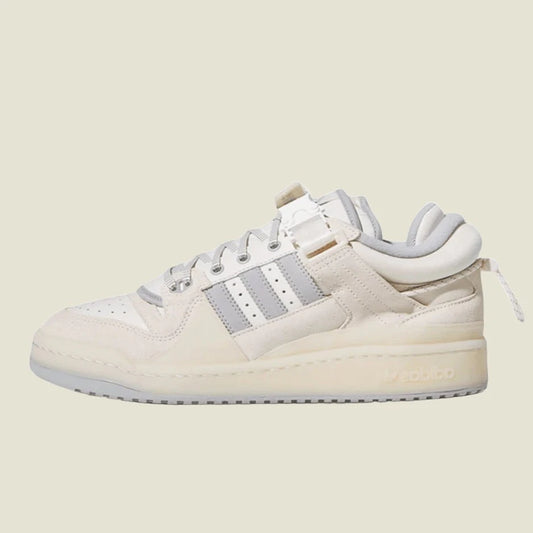 BAD BUNNY FORUM BUCKLE LOW 'WHITE'